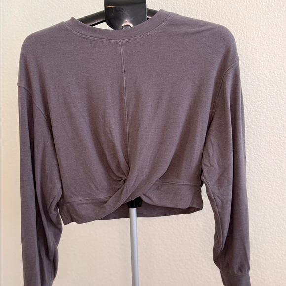 Qinsen Tops - Women's Gray Crop Top